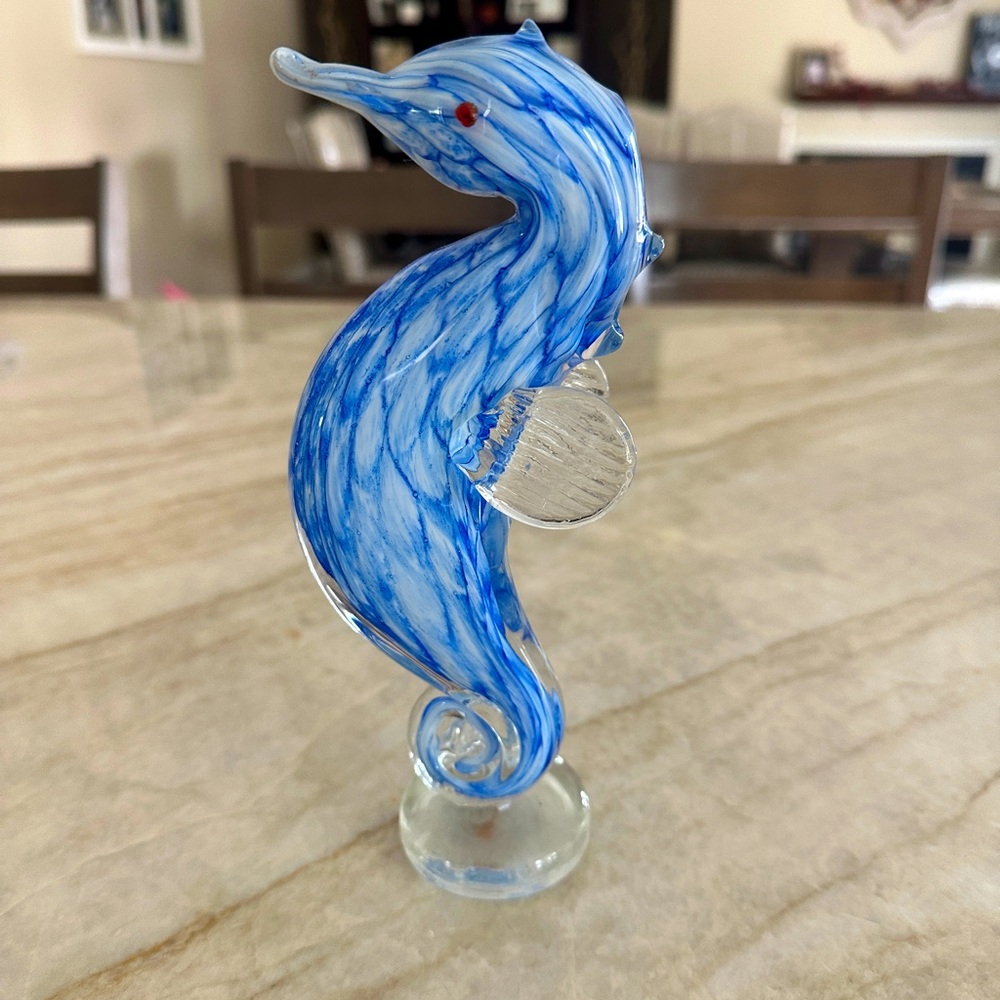 Cobalt Blue Art Glass Seahorse Figurine, vintage, beautiful in perfect condition